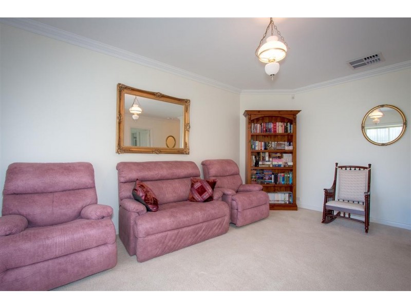 31 Vaughan Street, Sunbury VIC 3429