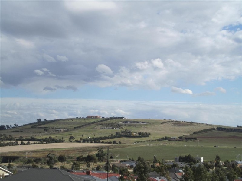 10 The Mews, Sunbury VIC 3429