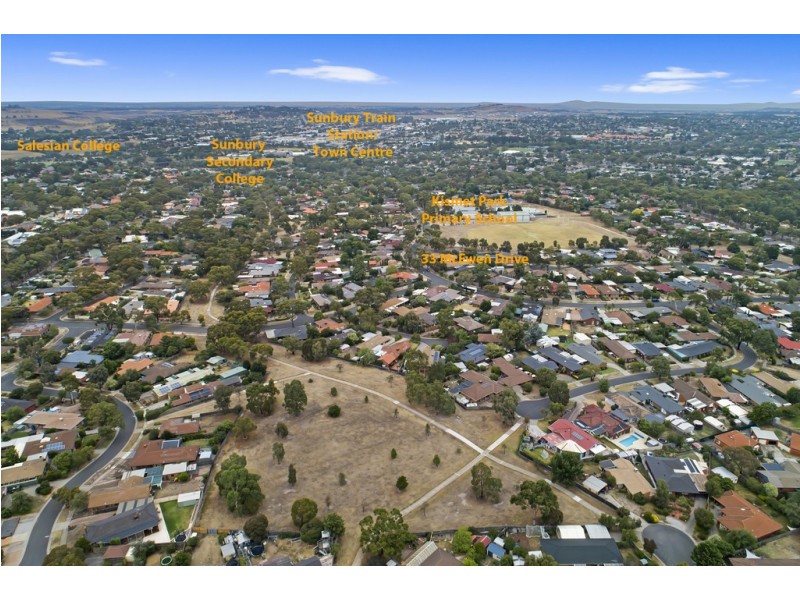 33 McEwen Drive, Sunbury VIC 3429
