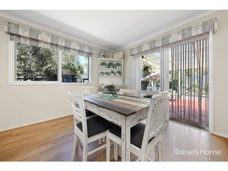 33 McEwen Drive, Sunbury VIC 3429