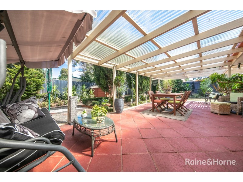 33 McEwen Drive, Sunbury VIC 3429