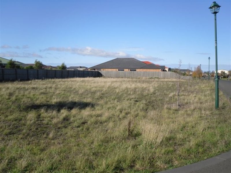 84 The Skyline, Sunbury VIC 3429