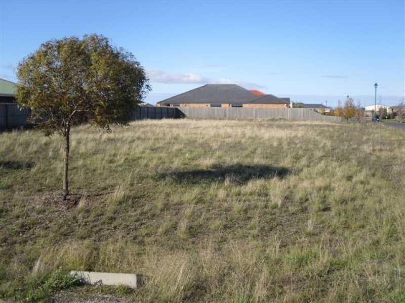 84 The Skyline, Sunbury VIC 3429