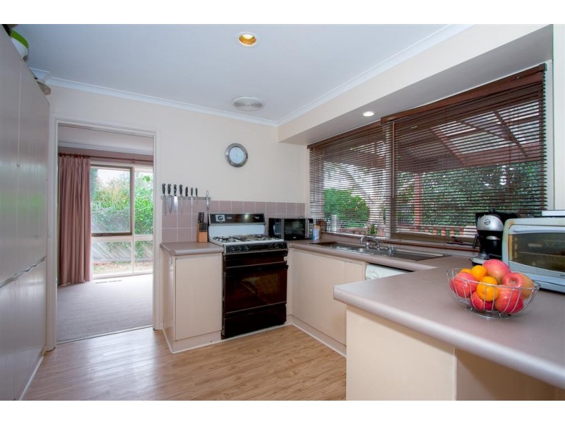 5 Monterey Court, Sunbury VIC 3429