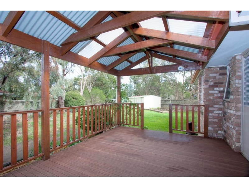5 Monterey Court, Sunbury VIC 3429