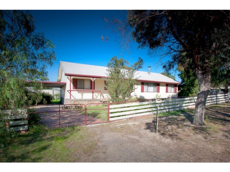 550 Settlement Road, Sunbury VIC 3429