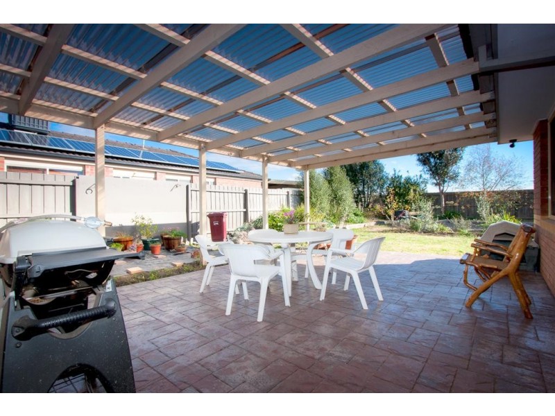 22 Fremantle Road, Sunbury VIC 3429