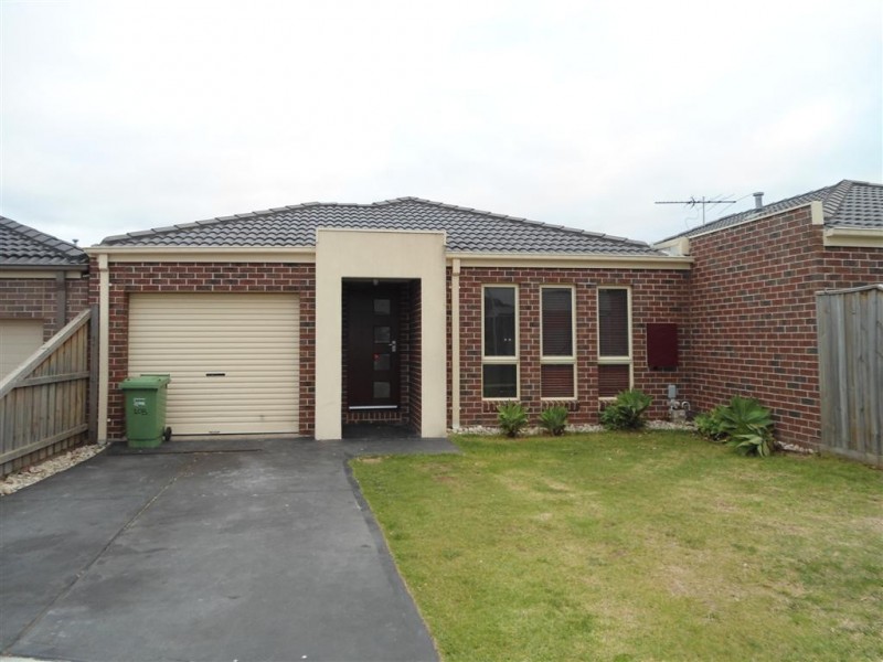 10B BENNETT COURT, Sunbury VIC 3429