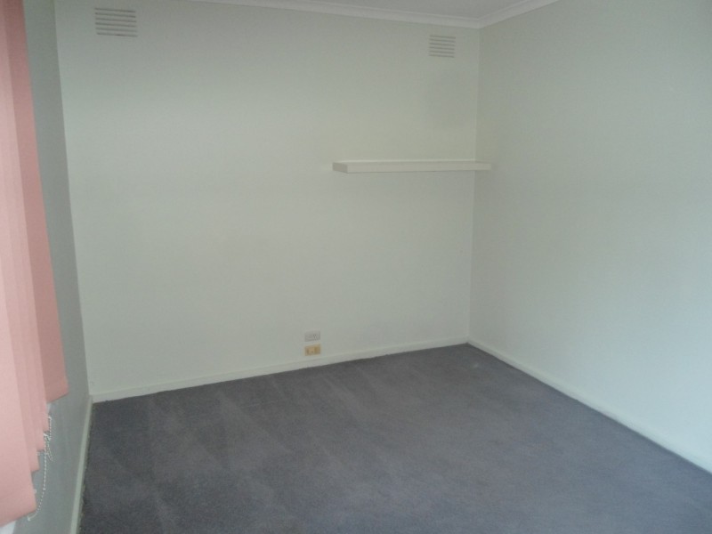 17 BLAXLAND DRIVE, Sunbury VIC 3429