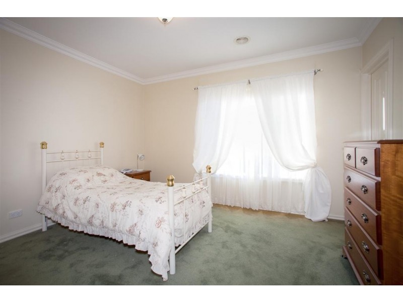 21 Liquidamber Way, Sunbury VIC 3429