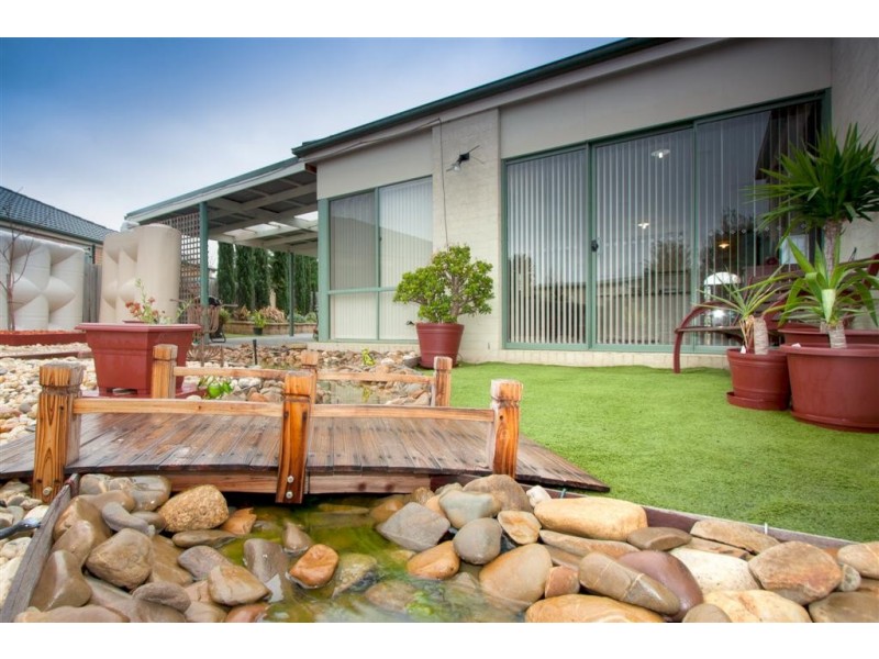 1 Old Winery Road, Sunbury VIC 3429