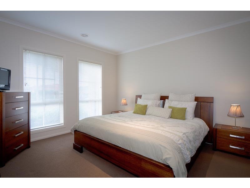 7 Highdale Close, Sunbury VIC 3429