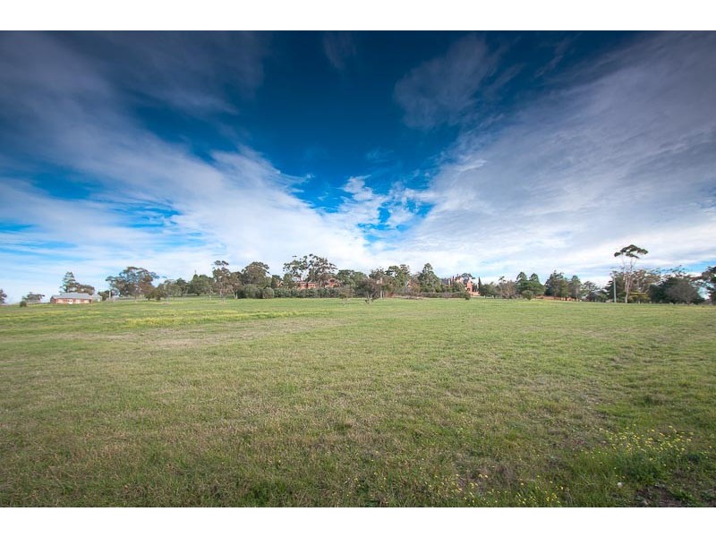 7 Highdale Close, Sunbury VIC 3429