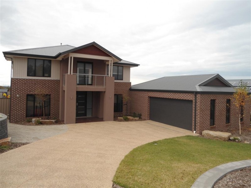 3 NOTTINGHILL RISE, Sunbury VIC 3429