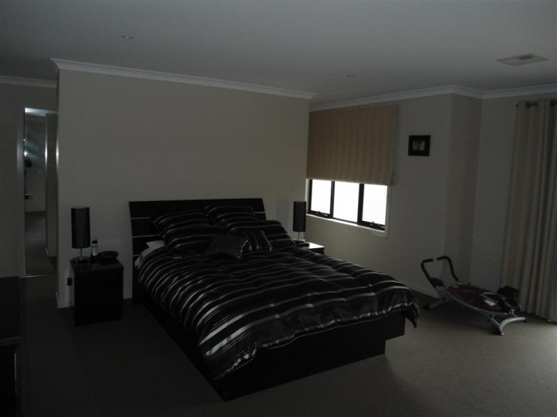 3 NOTTINGHILL RISE, Sunbury VIC 3429