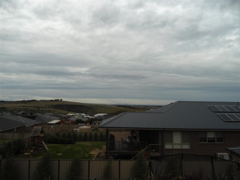 3 NOTTINGHILL RISE, Sunbury VIC 3429