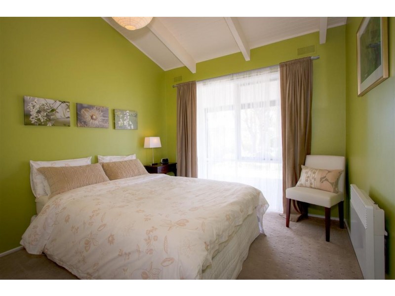 25 Emu Creek Road, Wildwood VIC 3429