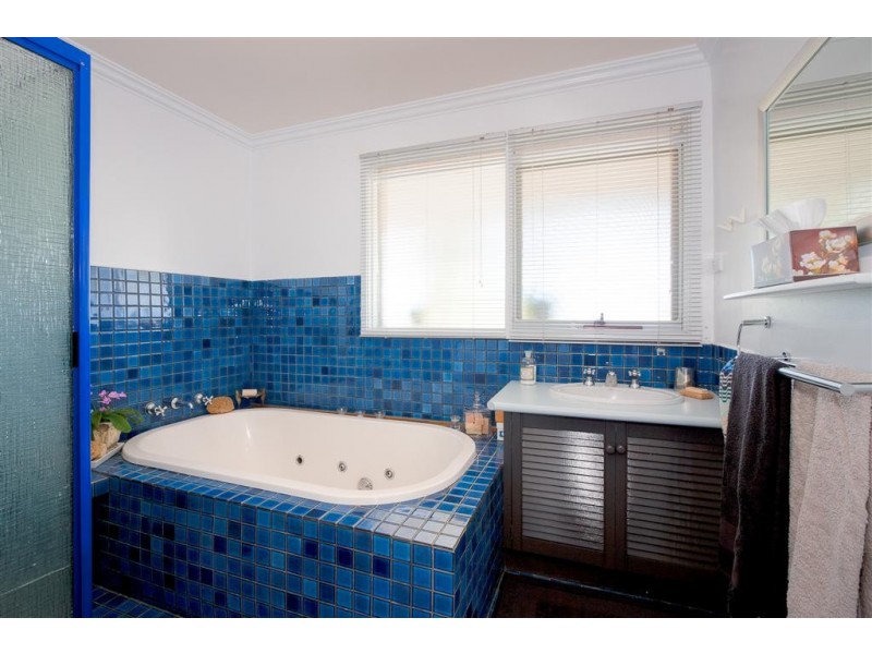 25 Emu Creek Road, Wildwood VIC 3429