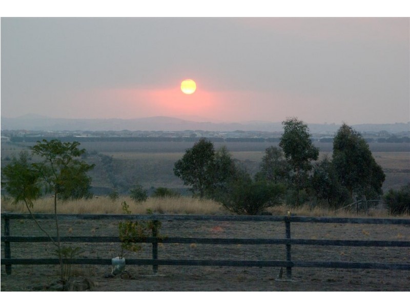 25 Emu Creek Road, Wildwood VIC 3429