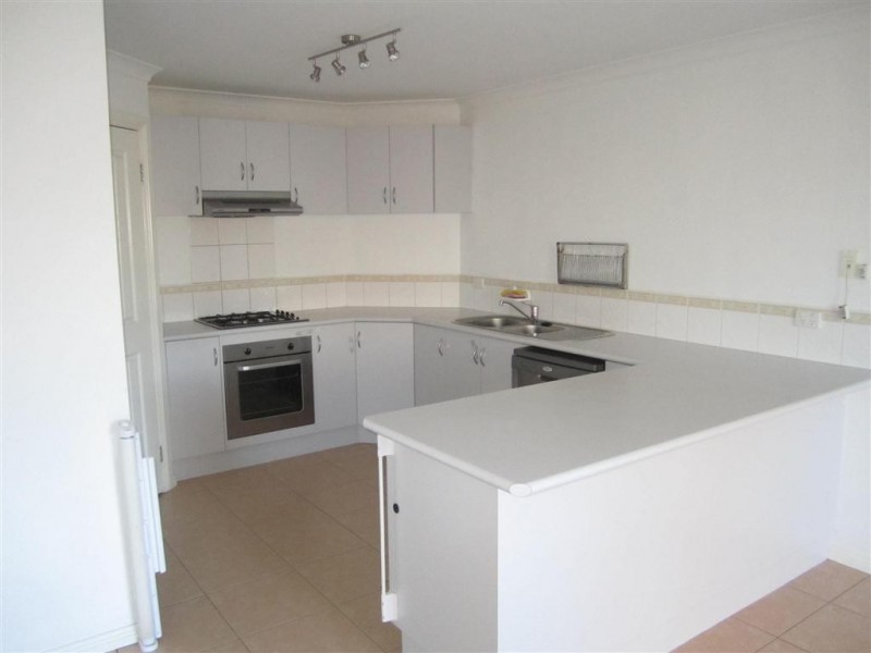 2 MORRIS COURT, Sunbury VIC 3429