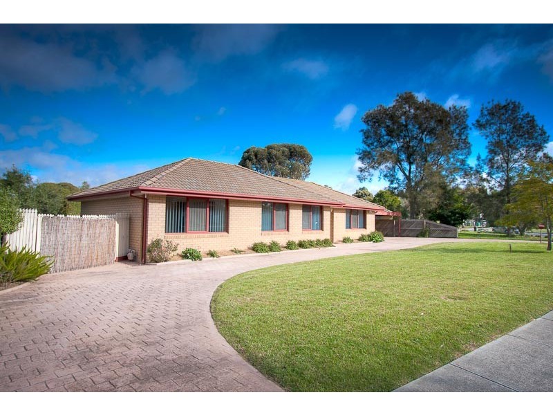 9 Gullane Drive, Sunbury VIC 3429