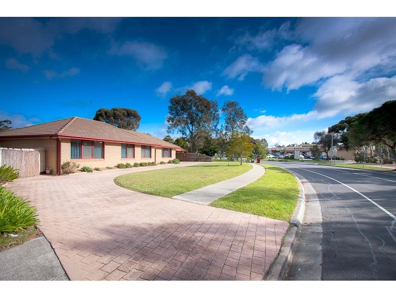 9 Gullane Drive, Sunbury VIC 3429