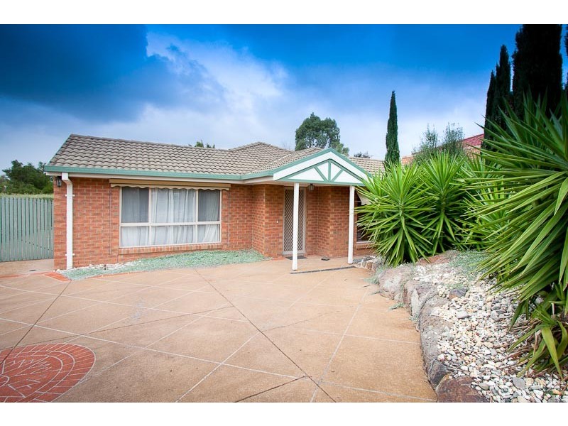 49 Olive Grove, Sunbury VIC 3429