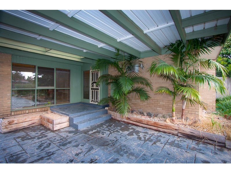 43 Melba Avenue, Sunbury VIC 3429