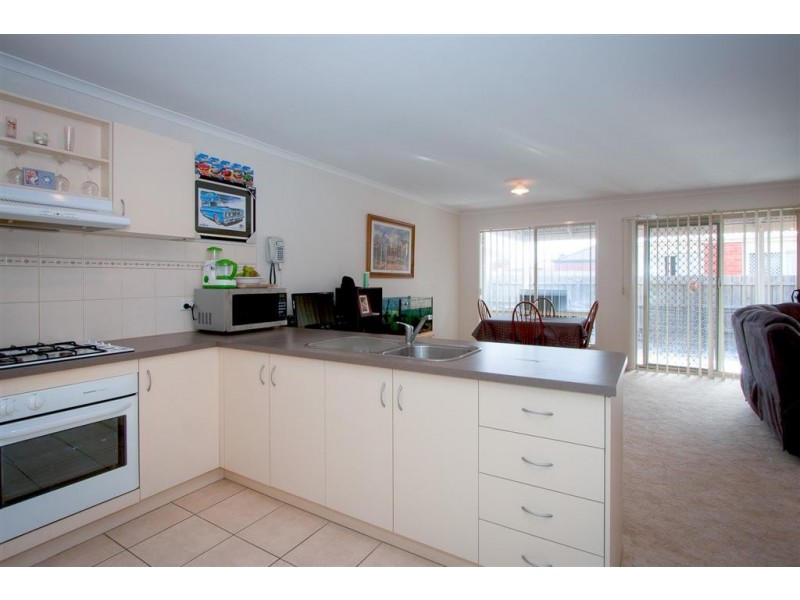 2 Massie Circuit, Sunbury VIC 3429