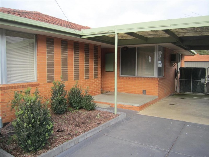 15 MELBA AVENUE, Sunbury VIC 3429