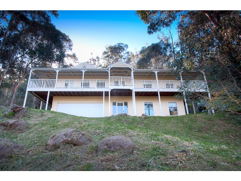 36 MABEL CRS*, Mount Macedon VIC 3441