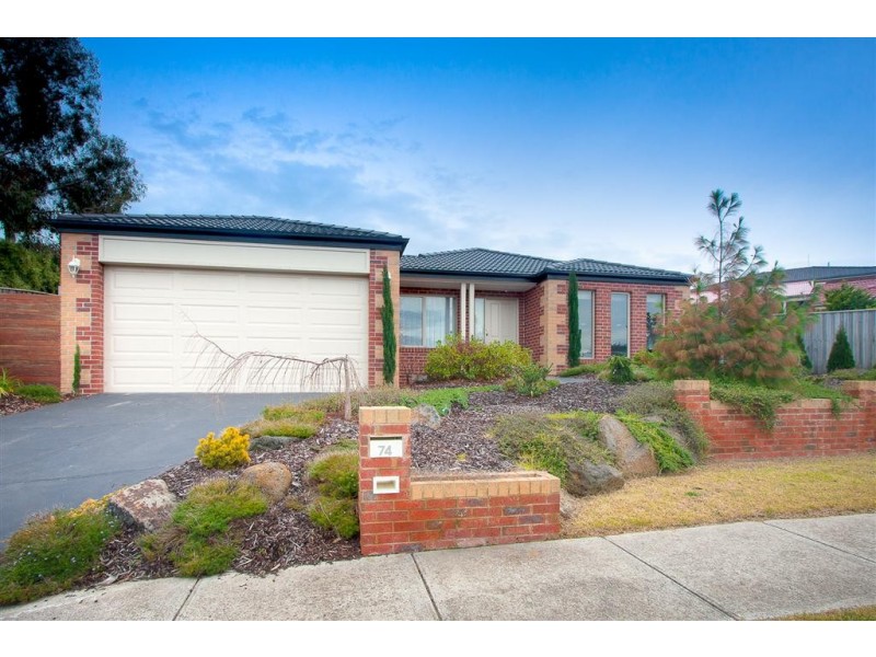 74 Fullwood Drive, Sunbury VIC 3429