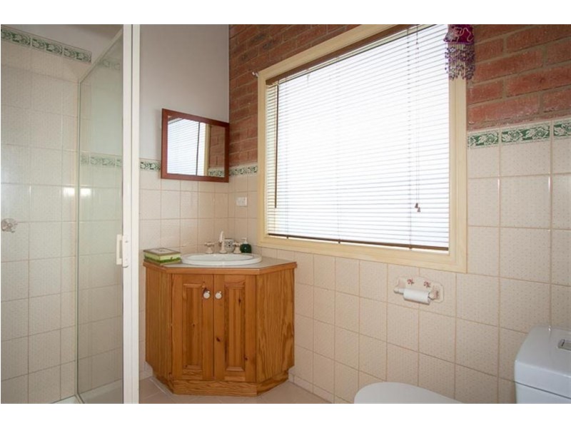 10 BAKER RISE, Sunbury VIC 3429