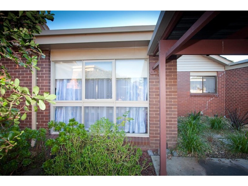 10/31-33 Timins Street, Sunbury VIC 3429