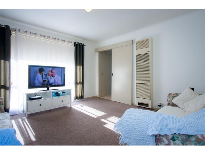 10/31-33 Timins Street, Sunbury VIC 3429