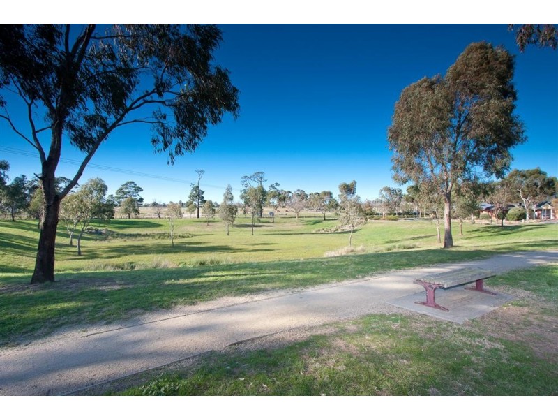 10/31-33 Timins Street, Sunbury VIC 3429