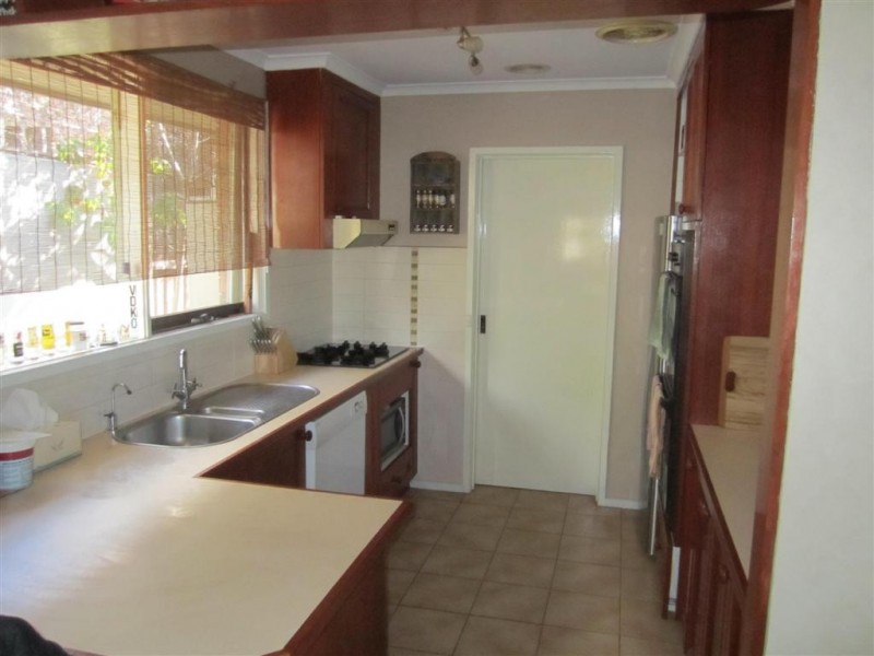20 FRASER COURT, Sunbury VIC 3429