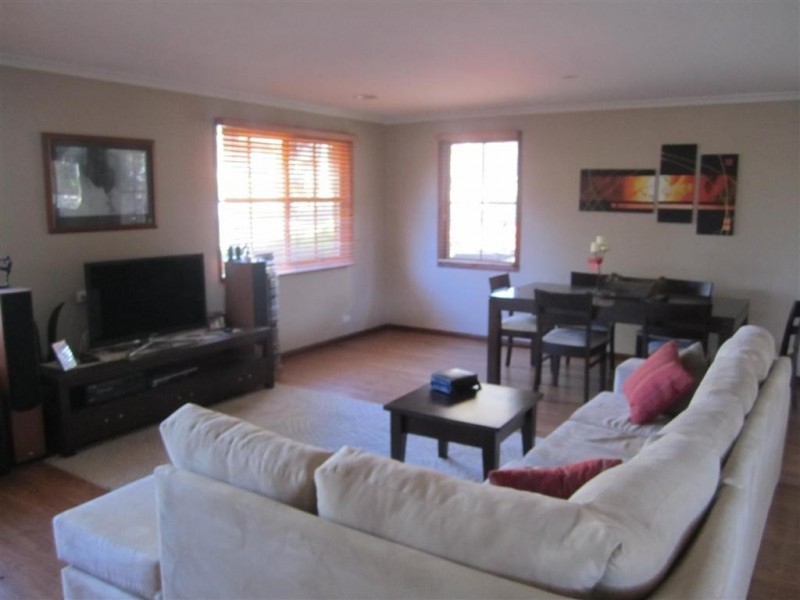 20 FRASER COURT, Sunbury VIC 3429