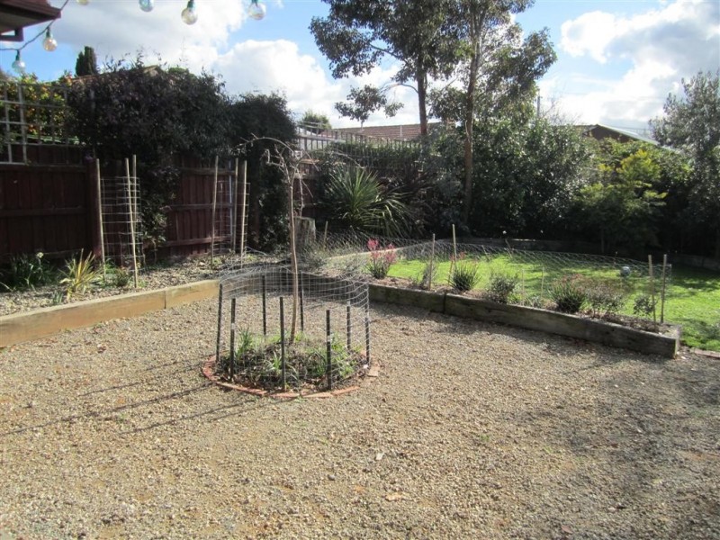 20 FRASER COURT, Sunbury VIC 3429