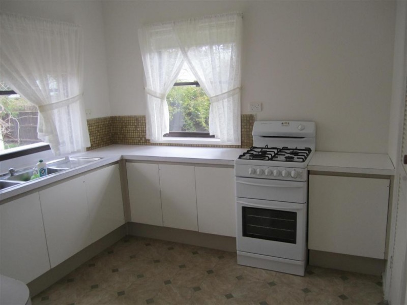 94 STATION STREET, Sunbury VIC 3429