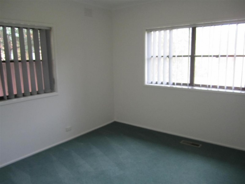 94 STATION STREET, Sunbury VIC 3429