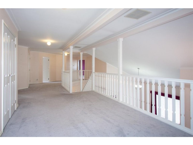 20 Lachlan Court, Sunbury VIC 3429