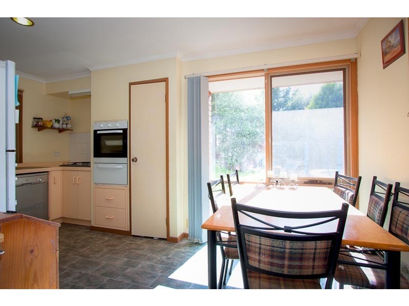 4 Westward Ho Drive, Sunbury VIC 3429