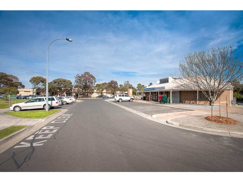 4 Westward Ho Drive, Sunbury VIC 3429