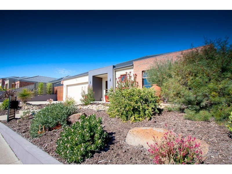 19 Ironbark Drive, Sunbury VIC 3429