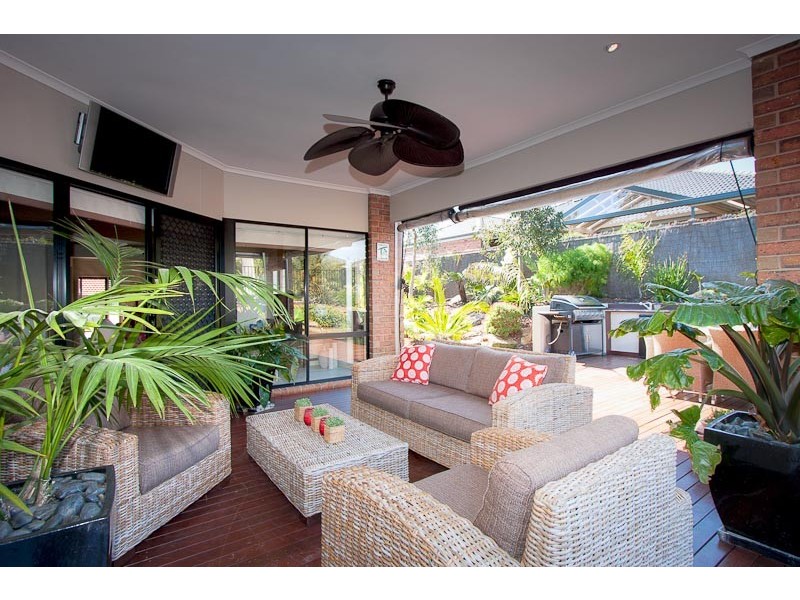 19 Ironbark Drive, Sunbury VIC 3429