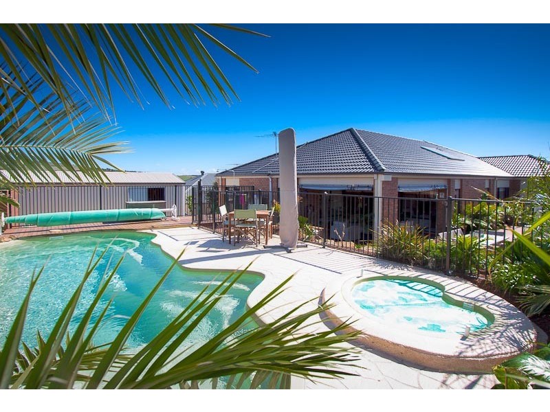 19 Ironbark Drive, Sunbury VIC 3429