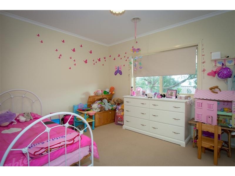 11 Seagull Place, Sunbury VIC 3429