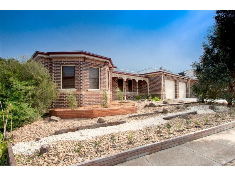 11 Seagull Place, Sunbury VIC 3429