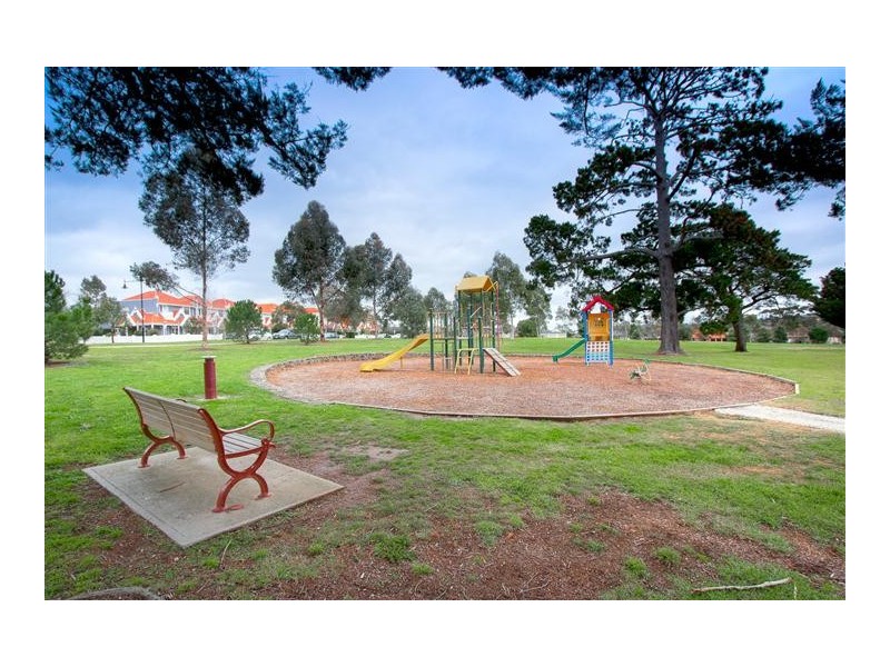 3 The Avenue, Sunbury VIC 3429